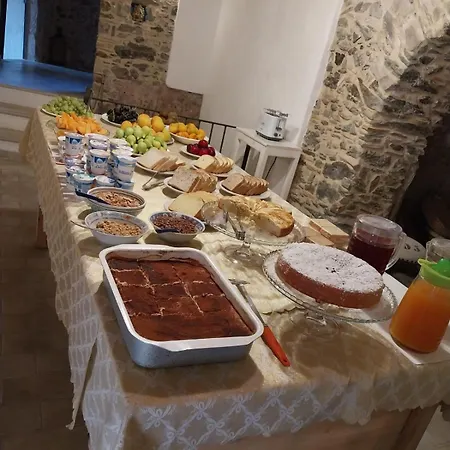 La Casa Della Filanda Guest house *