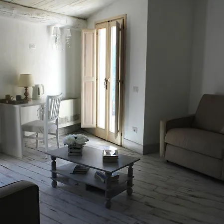 La Casa Della Filanda 3* بيلمونتي كالابرو