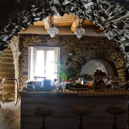 La Casa Della Filanda بيت ضيافة